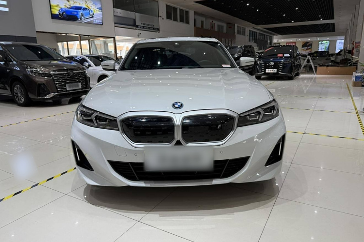 宝马i3 2022款 eDrive 35 L车身外观6001
