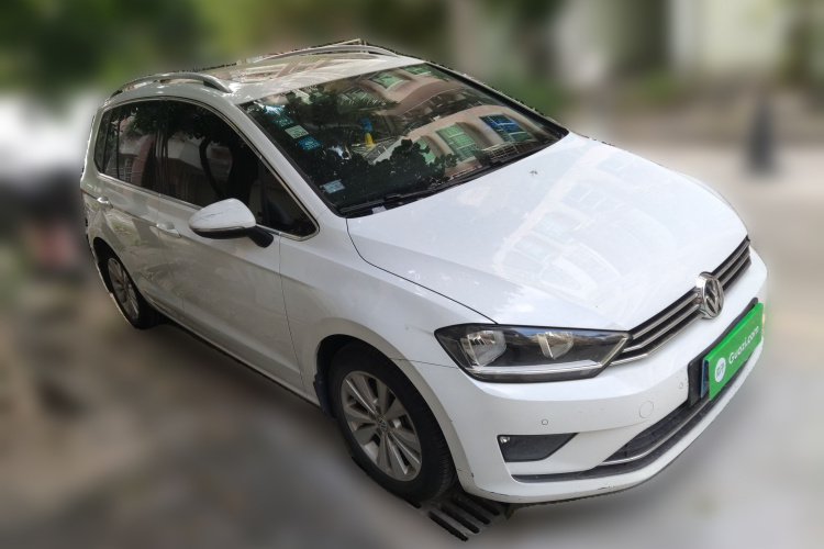 大众 高尔夫·嘉旅 2016款 230TSI 自动进取型车身外观3