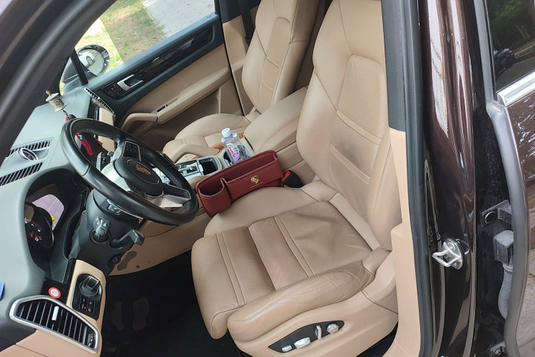 保时捷 2018款 Cayenne 3.0T中控内饰19