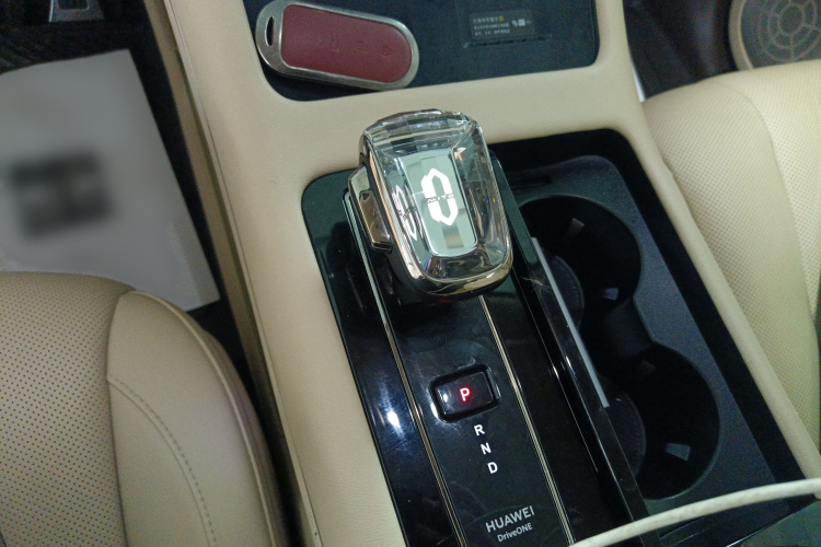 鸿蒙智行 问界M7 2024款 1.5T 智驾四驱Max版 5座局部细节18