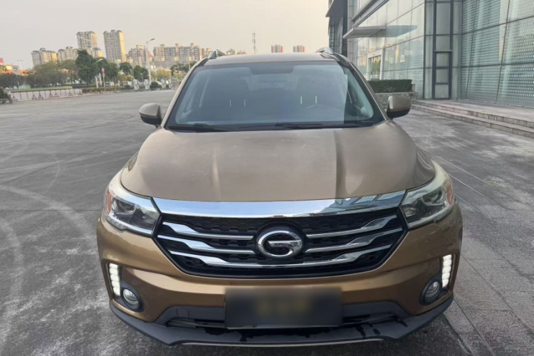 广汽传祺 传祺GS4 2015款 200T 手动豪华版车身外观6006