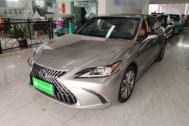 雷克萨斯ES 2023款 200 卓越版