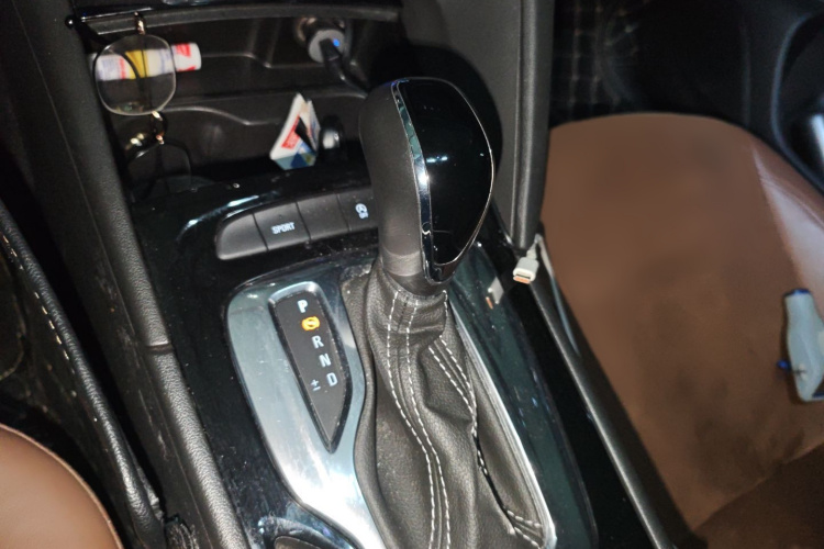 别克 君威 2019款 20T 精英型 国V局部细节18