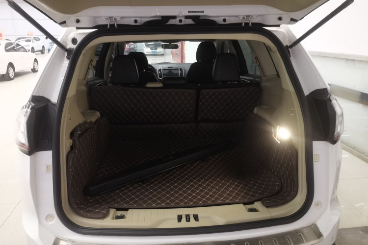 福特 锐界 2016款 EcoBoost 245 两驱精锐型 5座局部细节23