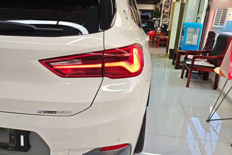 宝马X2(进口) 2019款 sDrive20i M越野套装 国VI车身外观6006