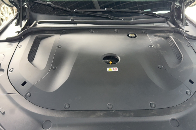 鸿蒙智行 问界M5 2022款 增程四驱性能版局部细节24