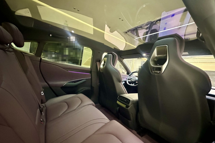 小米汽车 小米SU7 2024款 后驱超长续航高阶智驾Pro版中控内饰7007