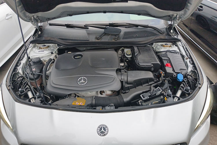 奔驰CLA 2018款 CLA 200 时尚型局部细节24