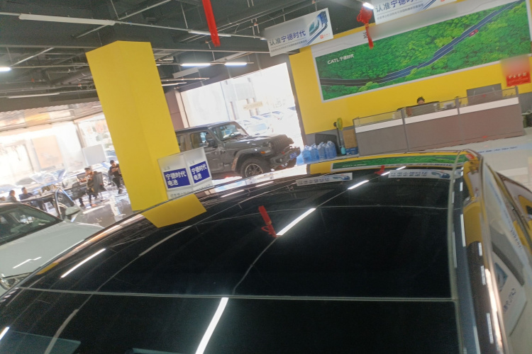 特斯拉 Model Y 2024款 长续航全轮驱动版局部细节57