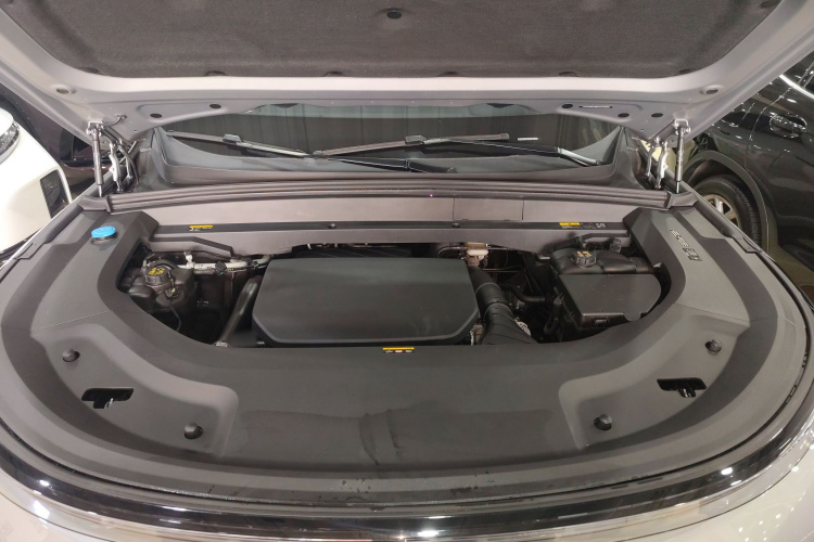 理想汽车 理想L8 2023款 Max局部细节24