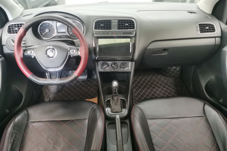 大众 Polo 2016款 1.6L 自动舒适型中控内饰12