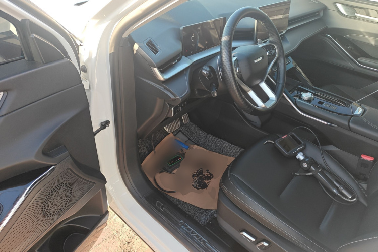 哈弗H6 2022款 第三代 1.5T 自动两驱Max中控内饰7003