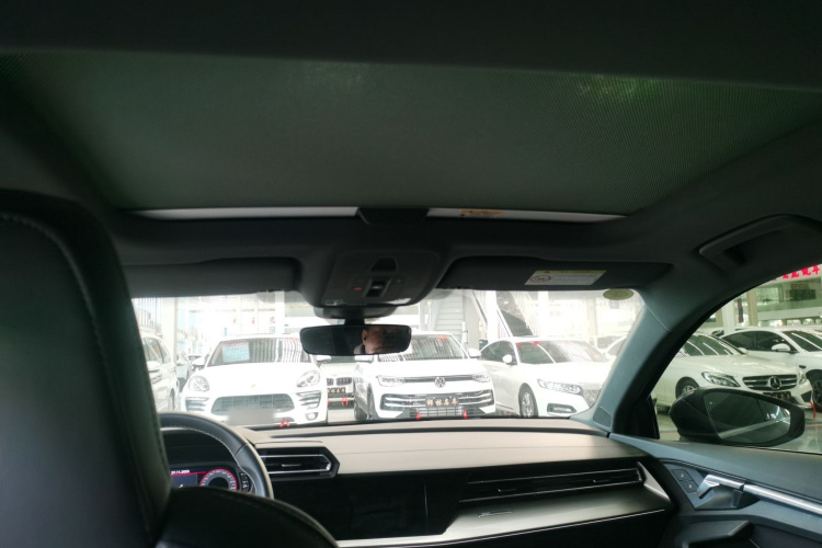 奥迪A3 2025款 Sportback 35TFSI 飞驰尊享型中控内饰22