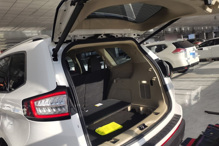 福特 锐界 2018款 EcoBoost 245 两驱精锐型 5座 国V机舱底盘23