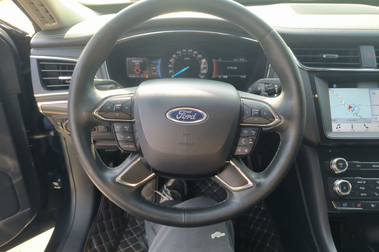 福特 金牛座 2017款 EcoBoost 245 时尚型中控内饰13