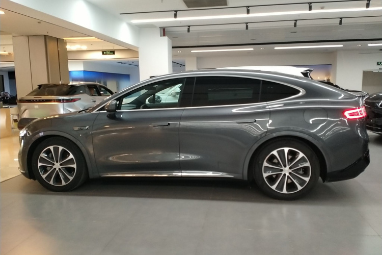 鸿蒙智行 智界R7 2025款 增程 251km Max车身外观6003