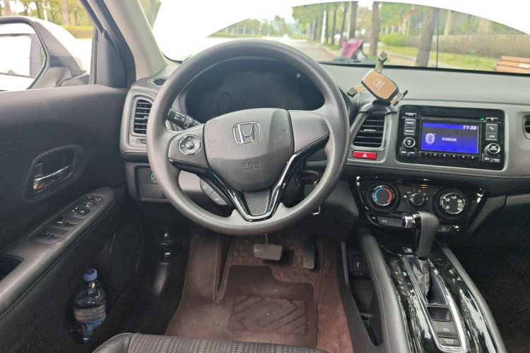 本田 缤智 2015款 1.8L CVT两驱精英型局部细节13