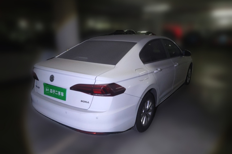 大众 宝来 2020款 1.5L 自动时尚型车身外观7