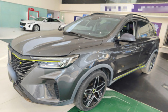 荣威RX5 2021款 PLUS 330TGI 自动国潮智臻版