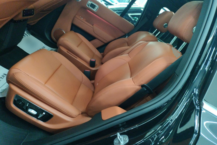 理想汽车 理想L8 2024款 Max中控内饰7004