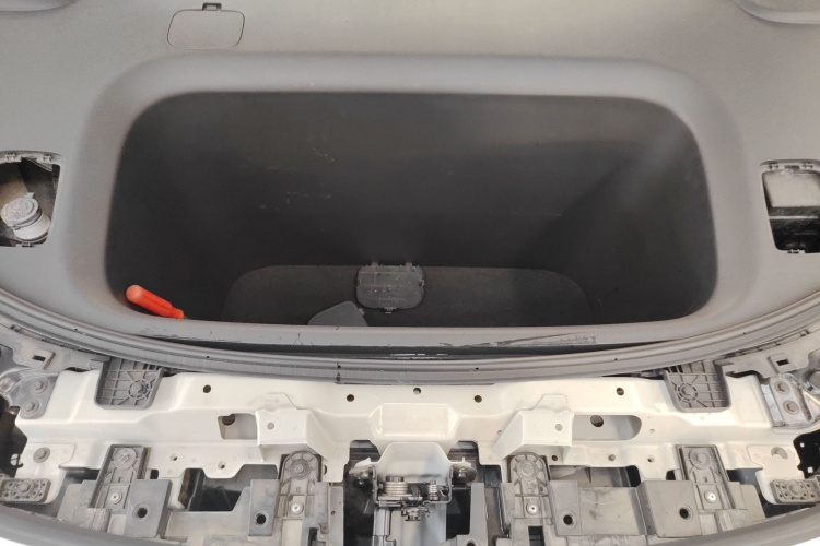 深蓝汽车 深蓝L07 2024款 530Max纯电版机舱底盘24