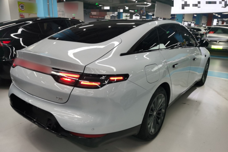 零跑汽车 零跑C01 2024款 纯电 525尊享版车身外观7