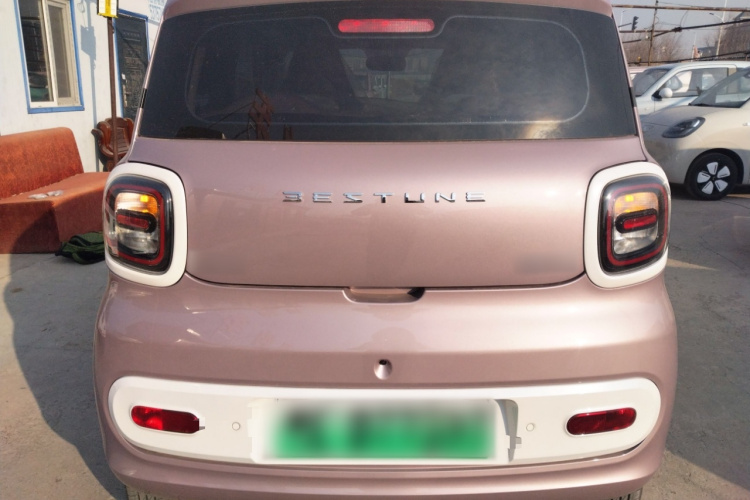 奔腾小马 2026款 222km 萌趣马 Plus车身外观6004