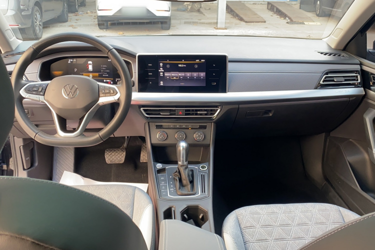 大众 朗逸 2023款 280TSI DSG满逸版中控内饰7002