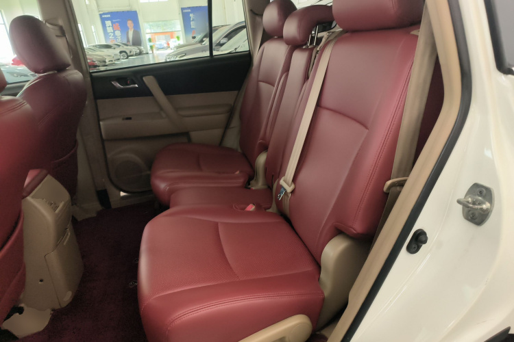 丰田 汉兰达 2012款 2.7L 两驱5座精英版中控内饰21