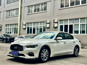 英菲尼迪Q50L 2018款 2.0T 舒适版 国VI
