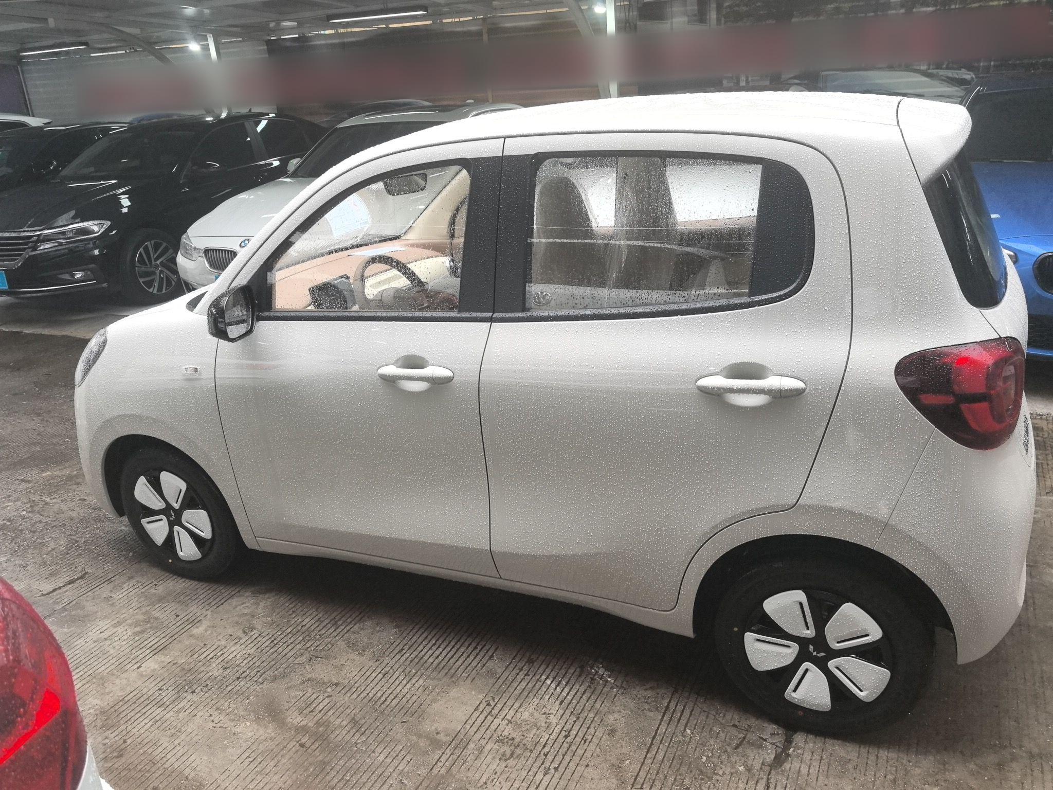 五菱汽车 宏光MINIEV 2025款 四门版 进阶款