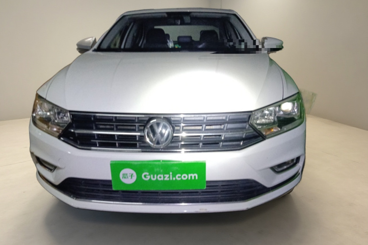 大众 宝来 2016款 1.6L 自动舒适型车身外观2