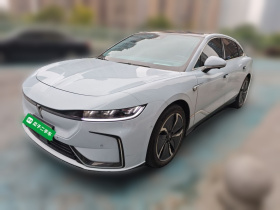 岚图汽车 岚图追光 2023款 四驱标准版