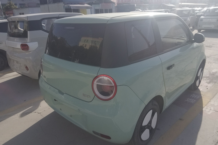 长安启源 长安Lumin 2022款 210km 香甜款车身外观7