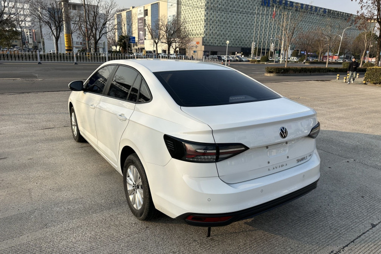 大众 朗逸 2023款 新锐 1.5L 手动新逸版车身外观6005