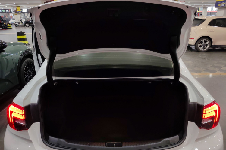 别克 君威 2019款 GS 28T 精英型 国VI局部细节23