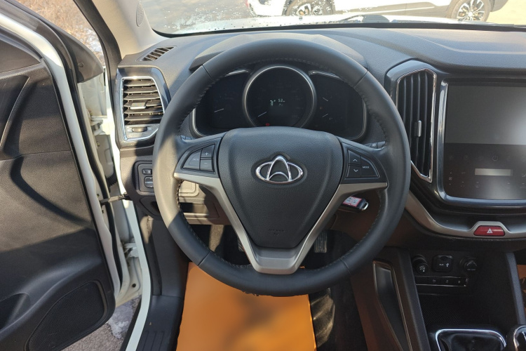长安欧尚CX70 2016款 1.6L 手动豪华型中控内饰13
