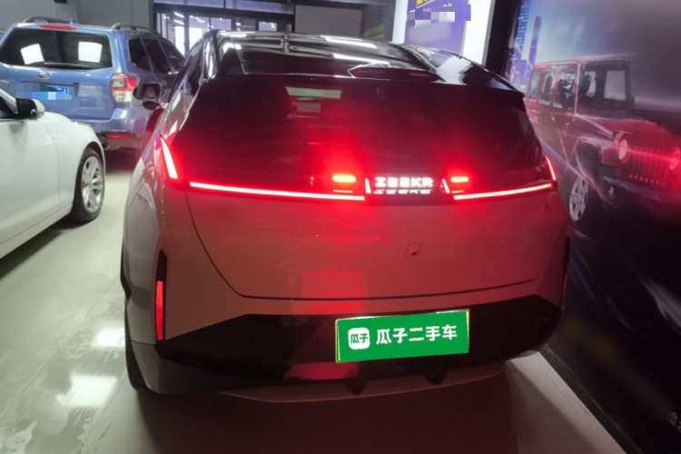 极氪X 2025款 五座后驱版车身外观6004