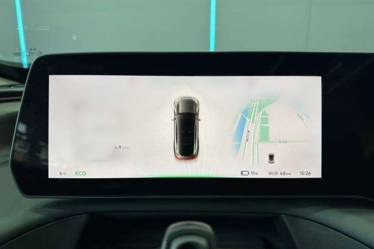 小鹏P7 2020款 670E车身外观6012