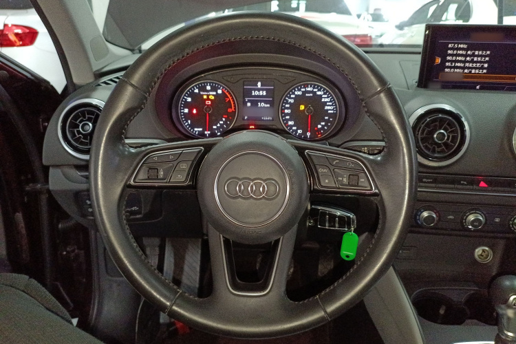 奥迪A3 2017款 Limousine 35 TFSI 时尚型局部细节13