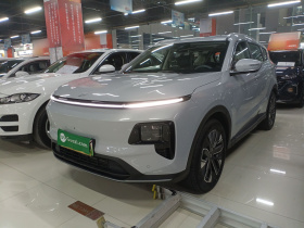 捷途山海L7 2024款 1.5T 120km ULTRA 7座