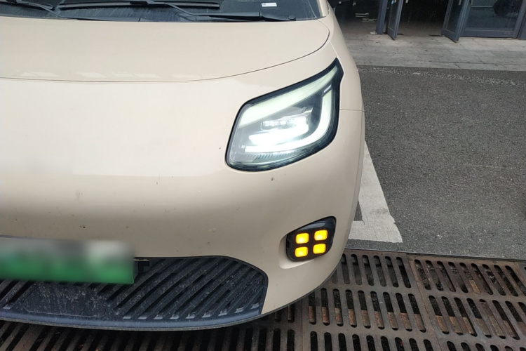 埃安 AION UT 2025款 330星辉版局部细节36