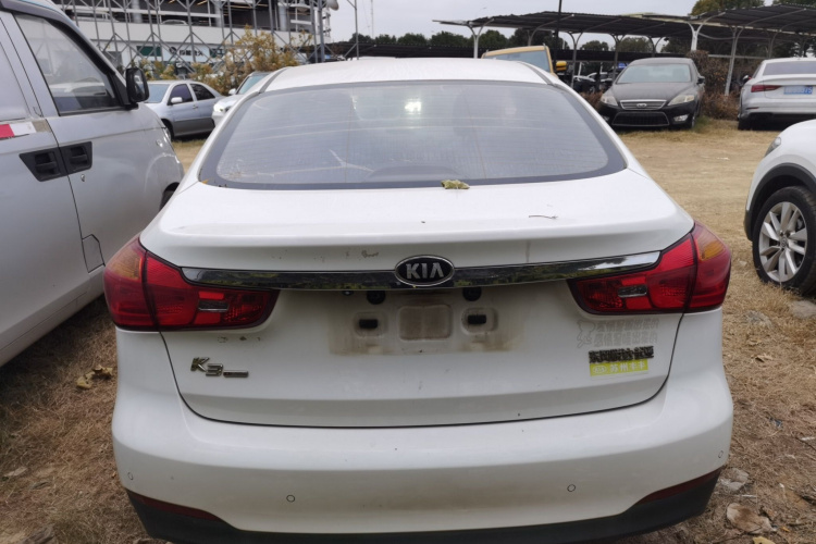 起亚K3 2015款 1.6L 自动GLS车身外观6