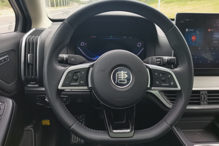 比亚迪 唐 2018款 2.0T 自动智联尊荣型 7座 国V局部细节13