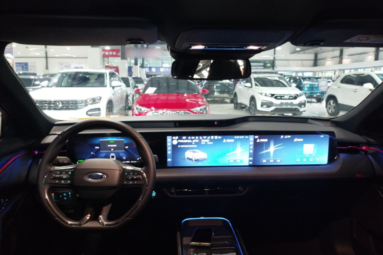福特 蒙迪欧 2024款 2.0T E-混动运动版 ST-Line中控内饰12
