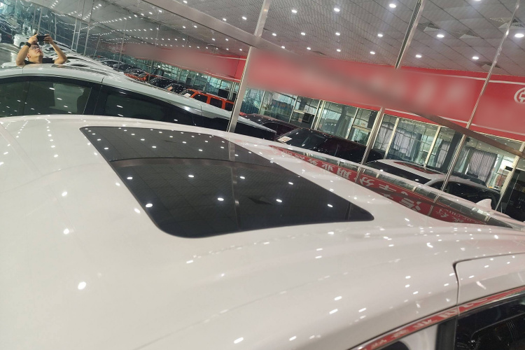 别克GL8 2022款 ES陆尊 653T 旗舰型车身外观57