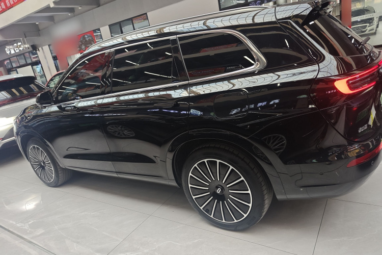 鸿蒙智行 问界M7 2022款 1.5T 四驱旗舰版车身外观4