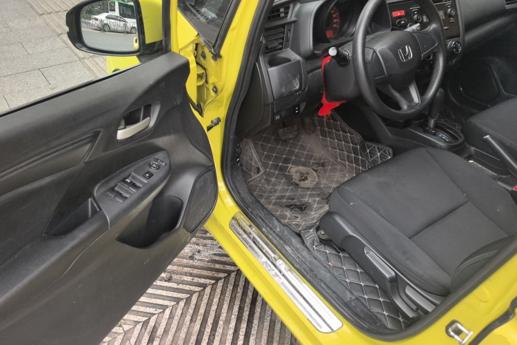 本田 飞度 2014款 1.5L LX CVT舒适型中控内饰7003