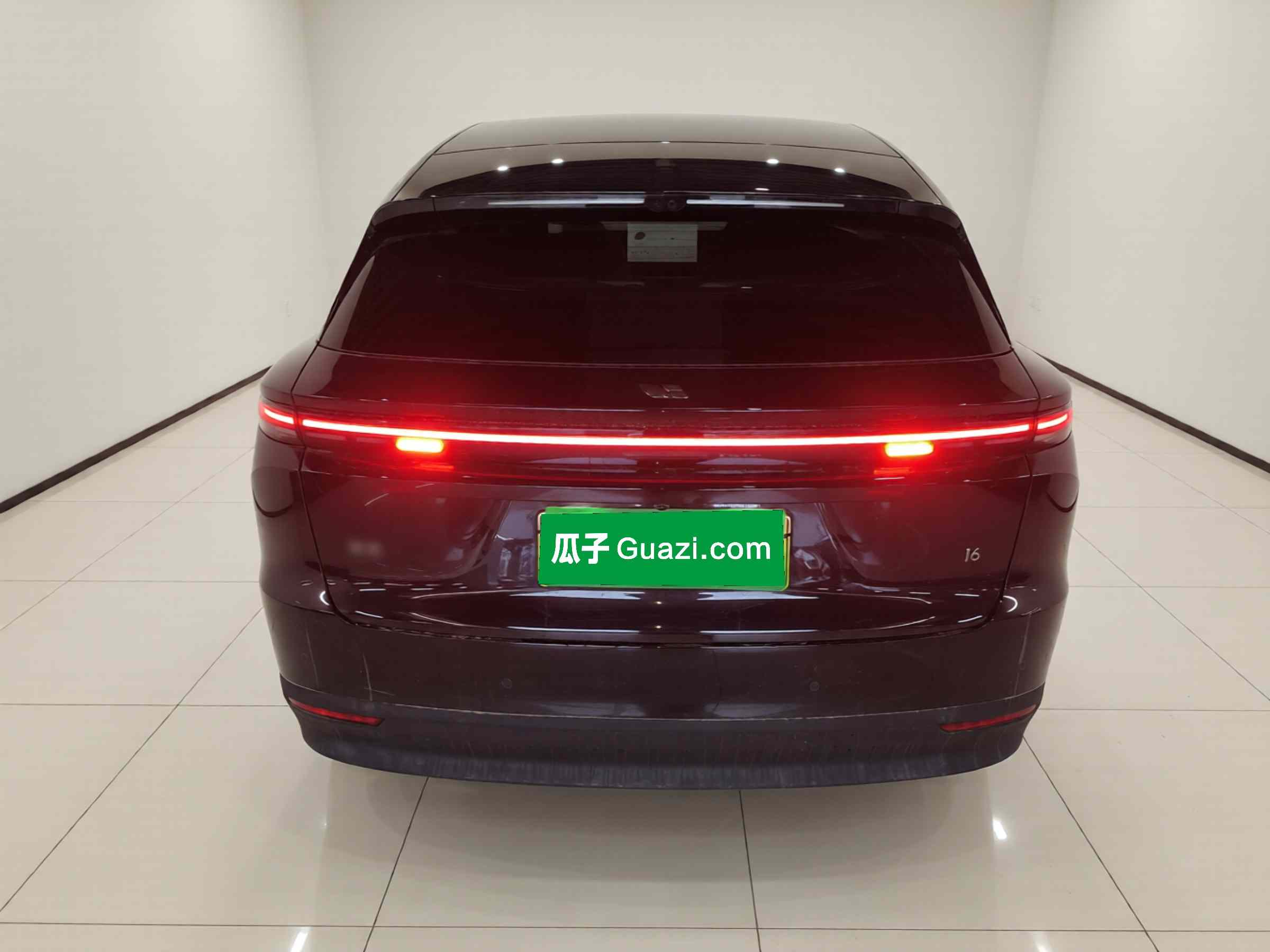 理想汽车 理想i6 2025款 四驱标准版(5)