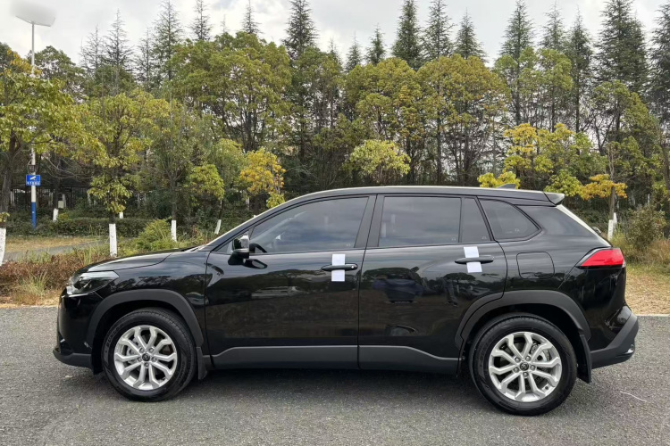 丰田 锋兰达 2024款 2.0L CVT领先plus版车身外观6010